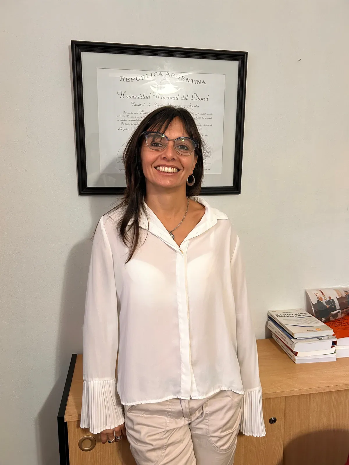 María, abogada del estudio